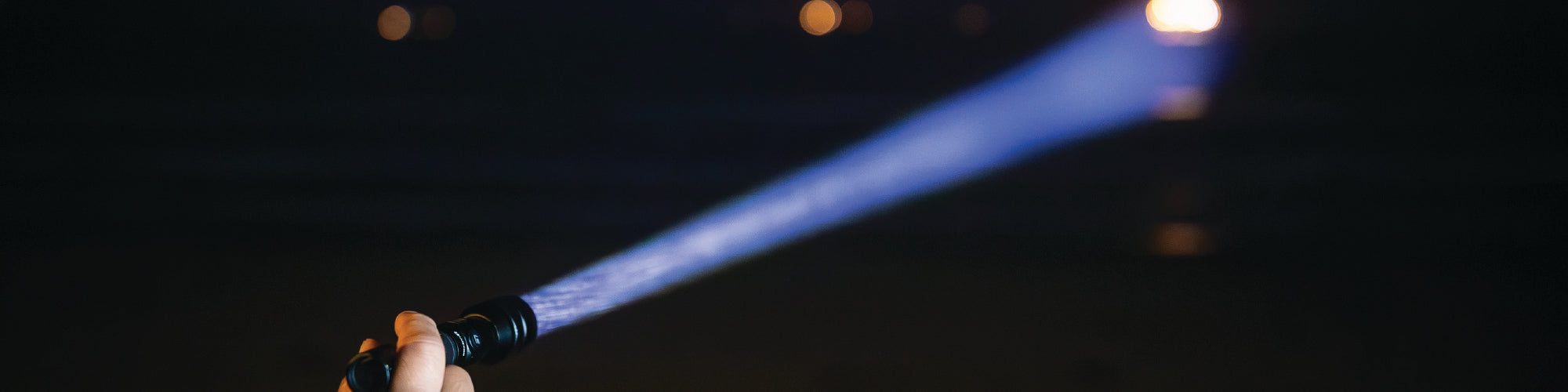 Focusing Flashlights
