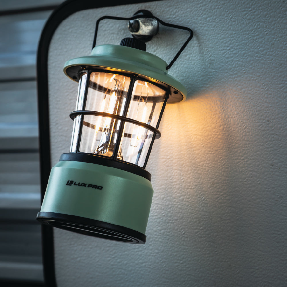 Rechargeable Dual Power Retro Lantern - 500 Lumens | LP1536