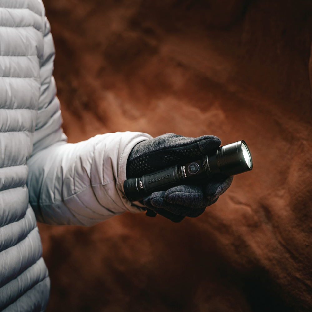 Dual-Power Focusing LED Flashlight - 1250 Lumens | LP847