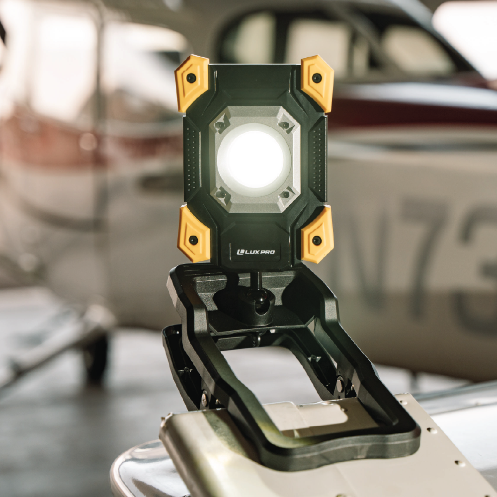 XP086 | Rechargeable Pro Clamp Work Light