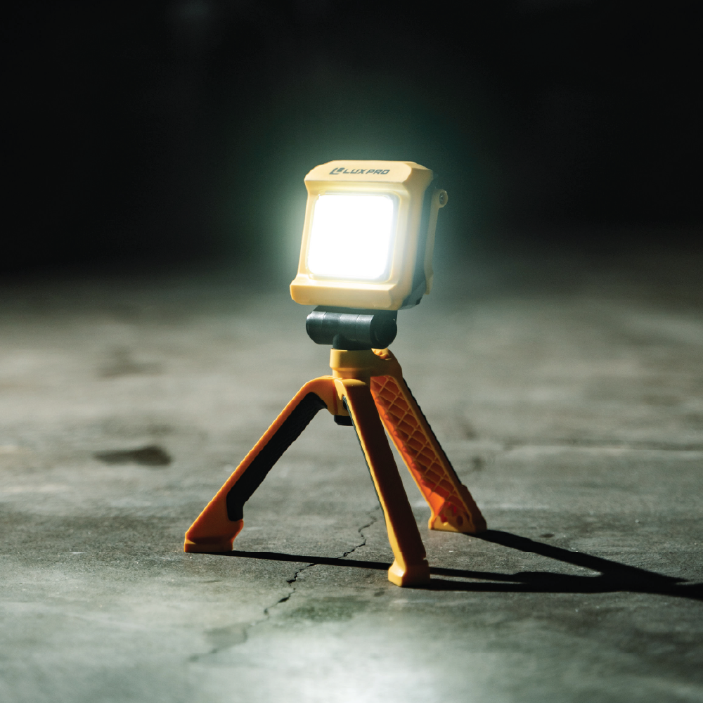 XP2500 | Rechargeable Pro Tripod Work Light – LUXPRO XP2500 | Rechargeable Pro Tripod Work Light – LUXPRO