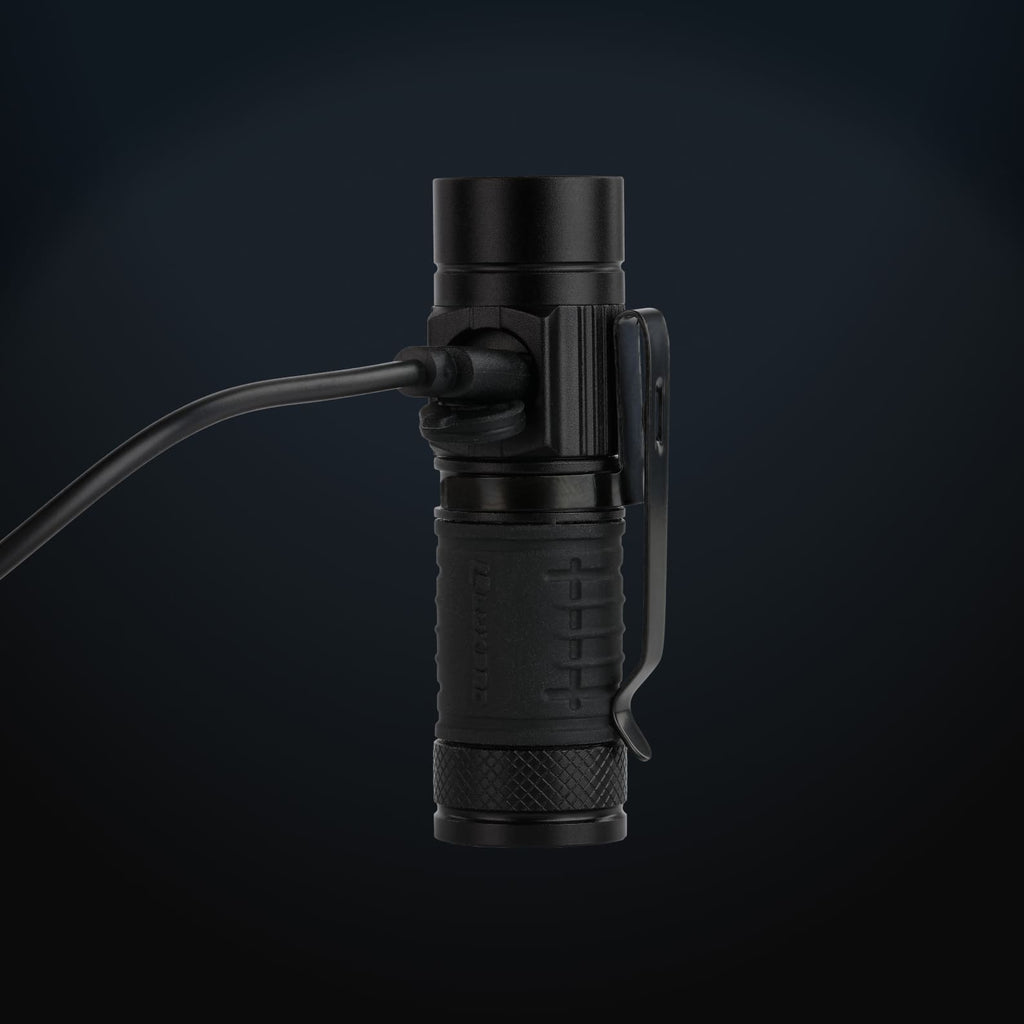 Pro Series - Compact LED Flashlight - 600 Lumen | XP702
