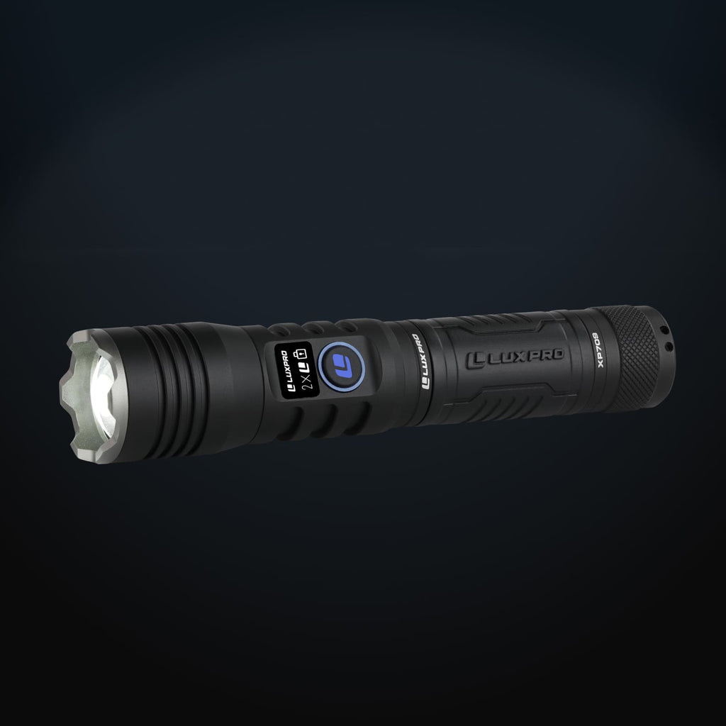 Pro Series DS - High performance LED Flashlight - 2300 Lumen | XP709