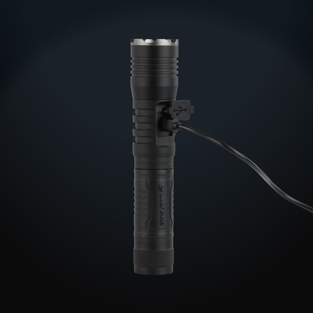 Pro Series DS - High performance LED Flashlight - 2300 Lumen | XP709