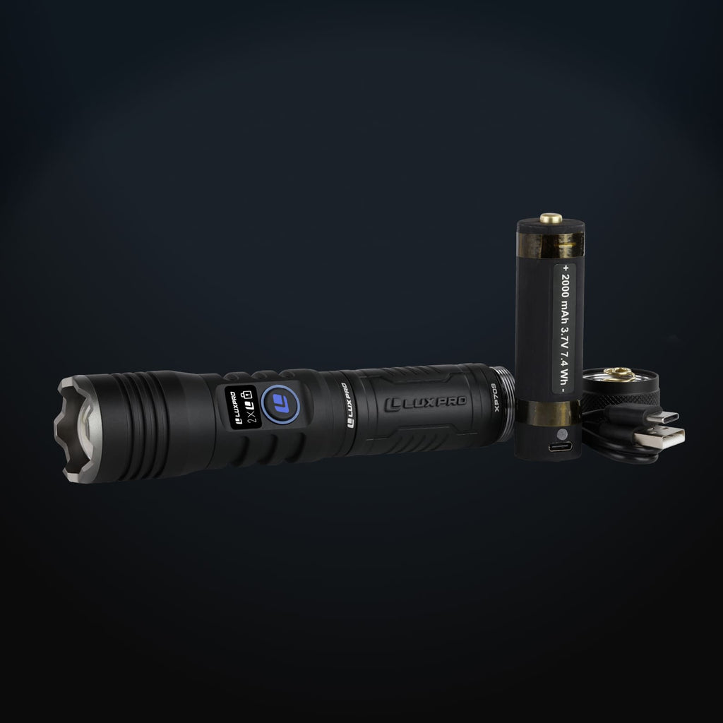Pro Series DS - High performance LED Flashlight - 2300 Lumen | XP709