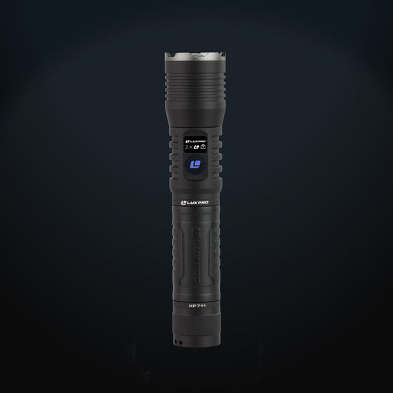 Pro Series DS - High performance LED Flashlight - 4400 Lumen | XP711