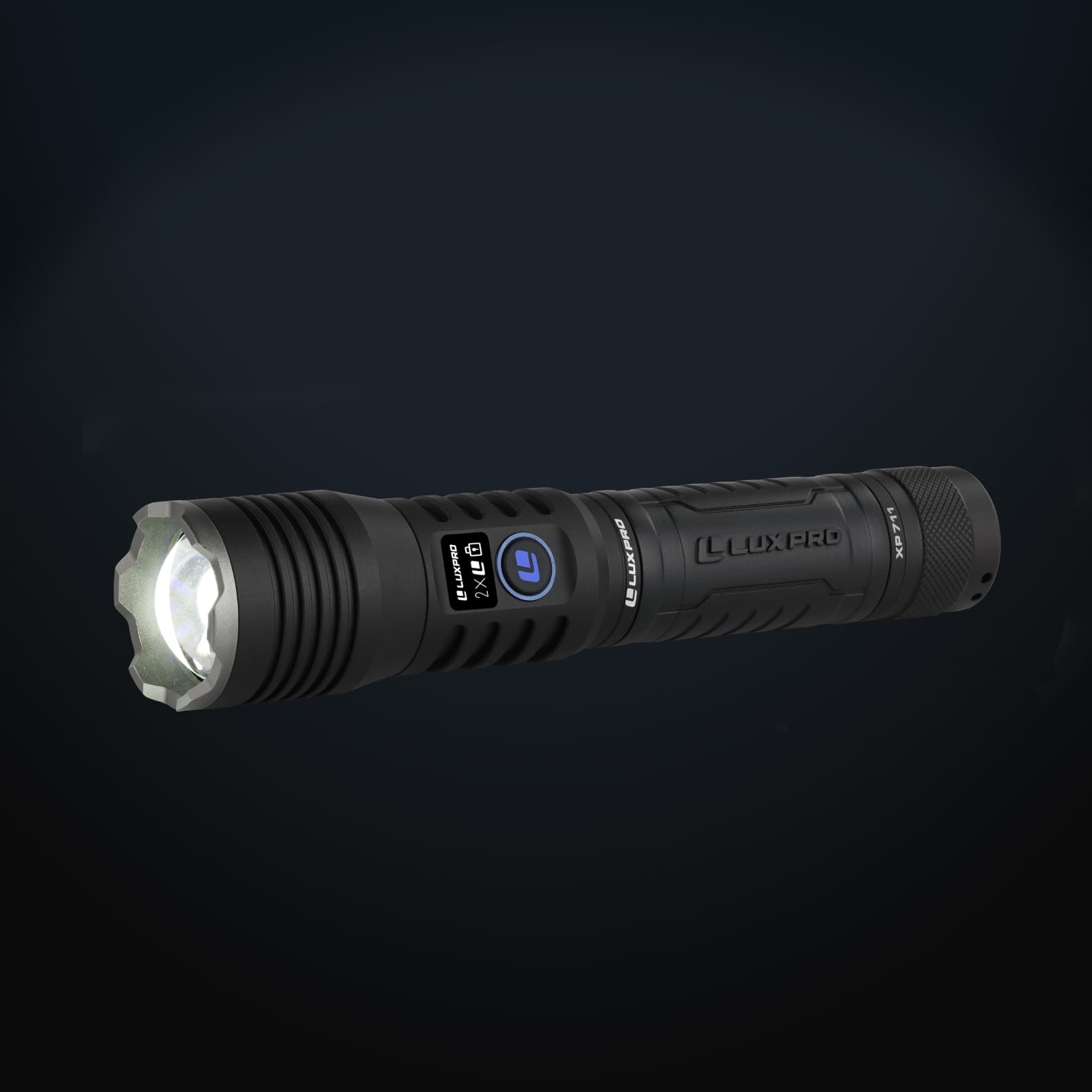 Pro Series DS - High performance LED Flashlight - 4400 Lumen | XP711