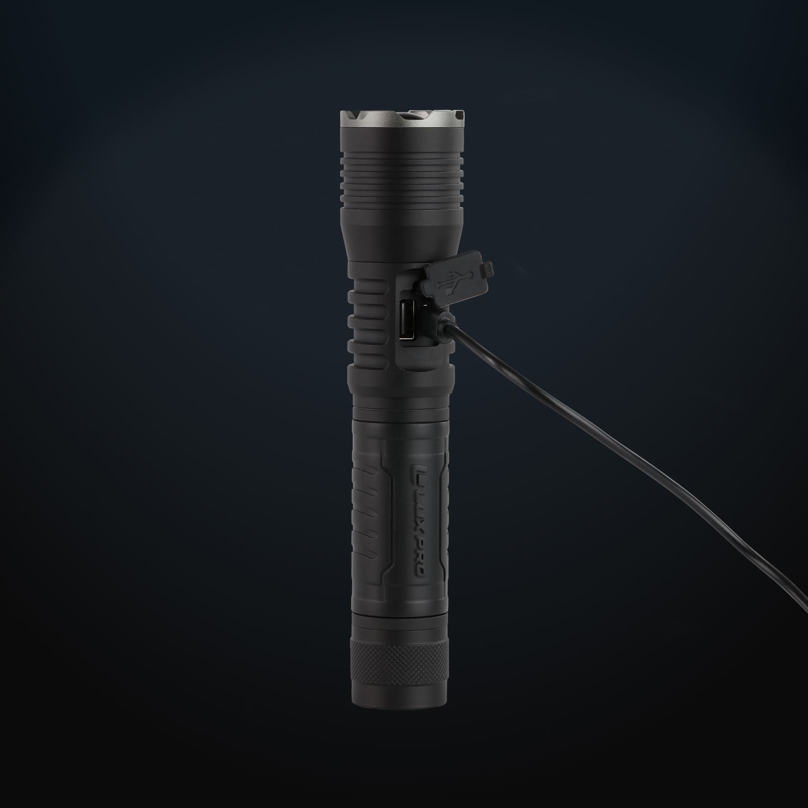 Pro Series DS - High performance LED Flashlight - 4400 Lumen | XP711
