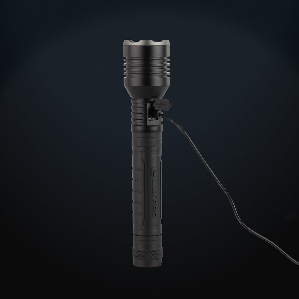 Pro Series DS - High Performance Rechargeable LED Flashlight - 16000 Lumen | XP715