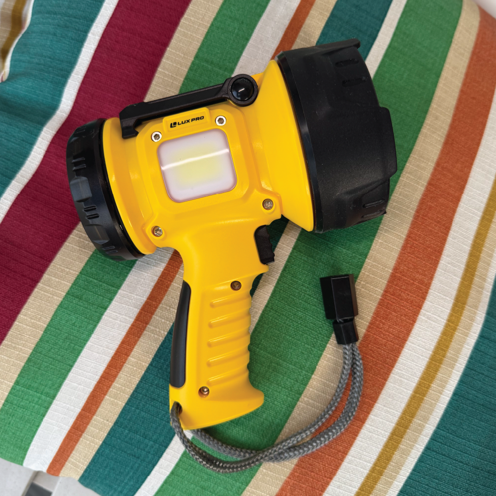 Rechargeable LED Spotlight - 2000 Lumens | XP790