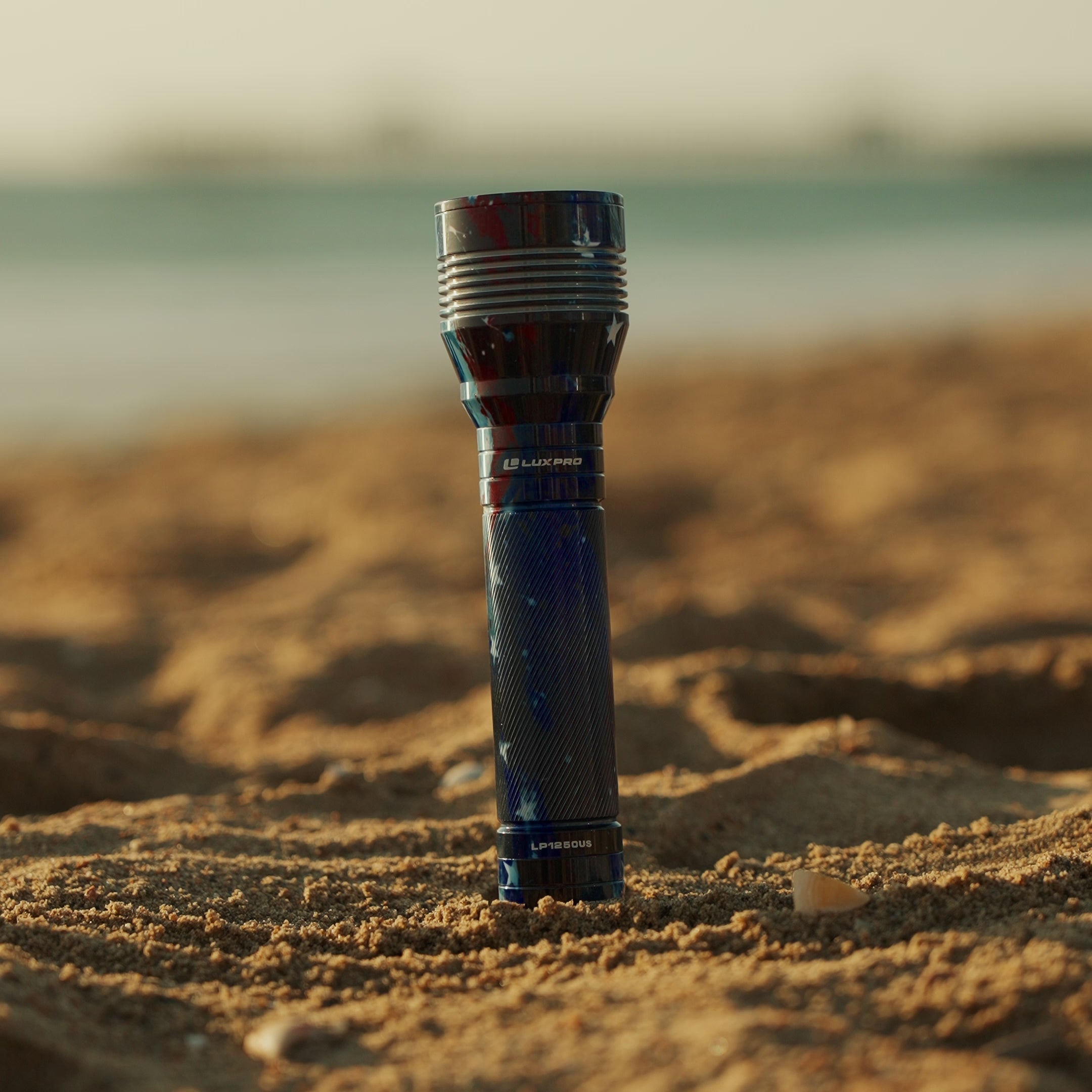 USA Series LED Flashlight - 1500 Lumen | LP1250