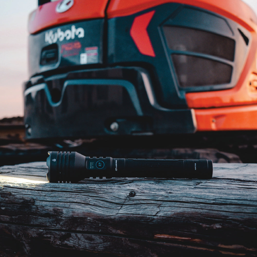 buy rechargeable flashlight Police Security - - Trac Tact R 1000 Lumen it offers secure carry and tactical functionality Small LED Rechargeable Magnetic Flashlights