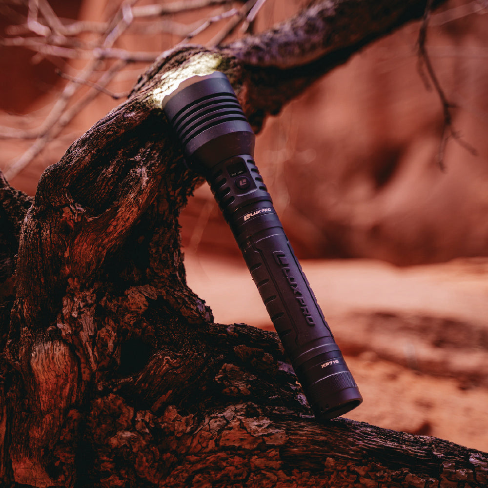Pro Series DS - High Performance Rechargeable LED Flashlight - 16000 Lumen | XP715