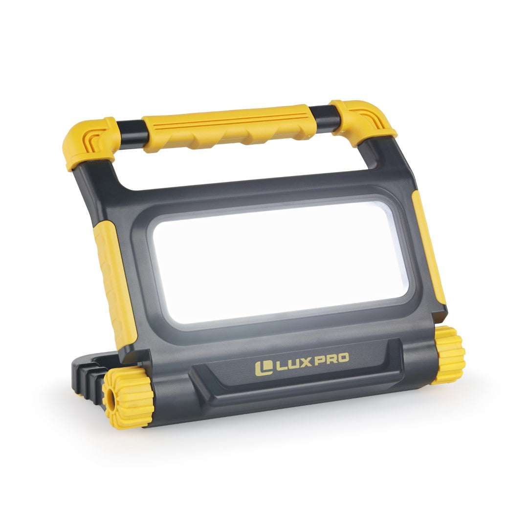 LP1850 28 Lumen Work Light Rechargeable – LUXPRO